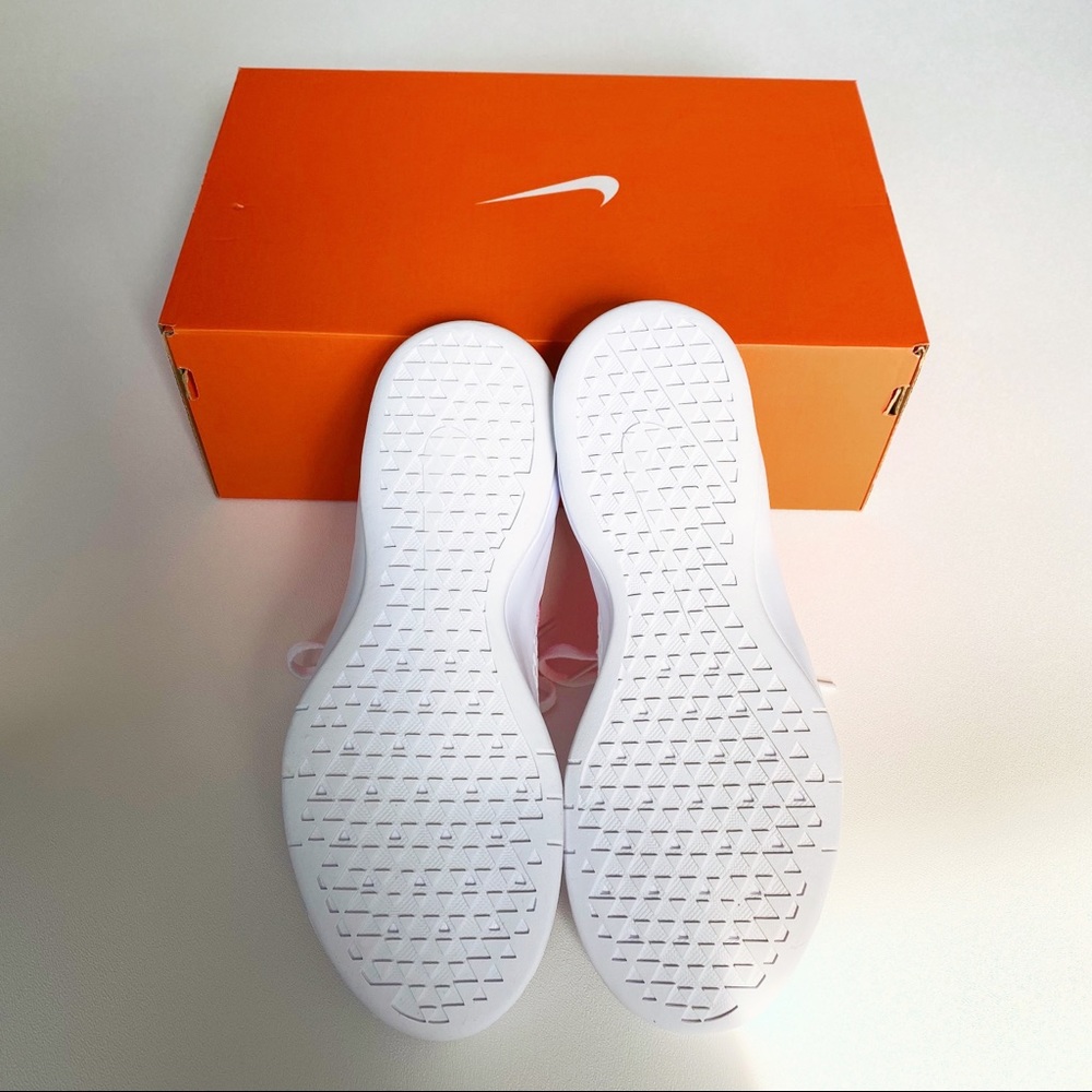 ‼️SOLD‼️NWT NIKE Air Max Bella TR 2 Training Shoes - Picture 10 of 12